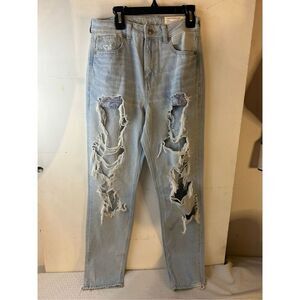 American eagle mom jeans $60 size 2 tall (30"inseam)light colored  denim new rn#